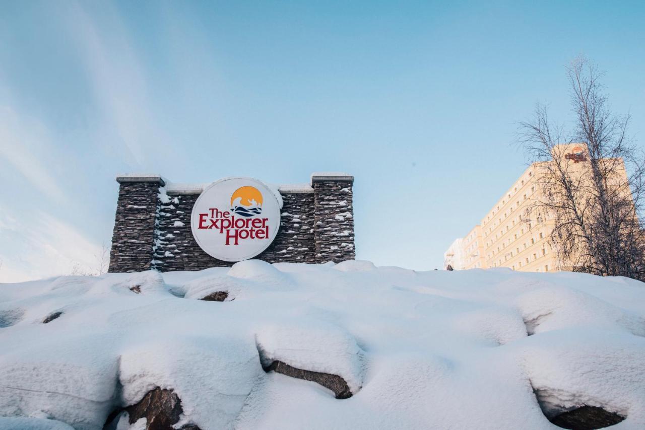 ילונייף The Explorer Hotel מראה חיצוני תמונה