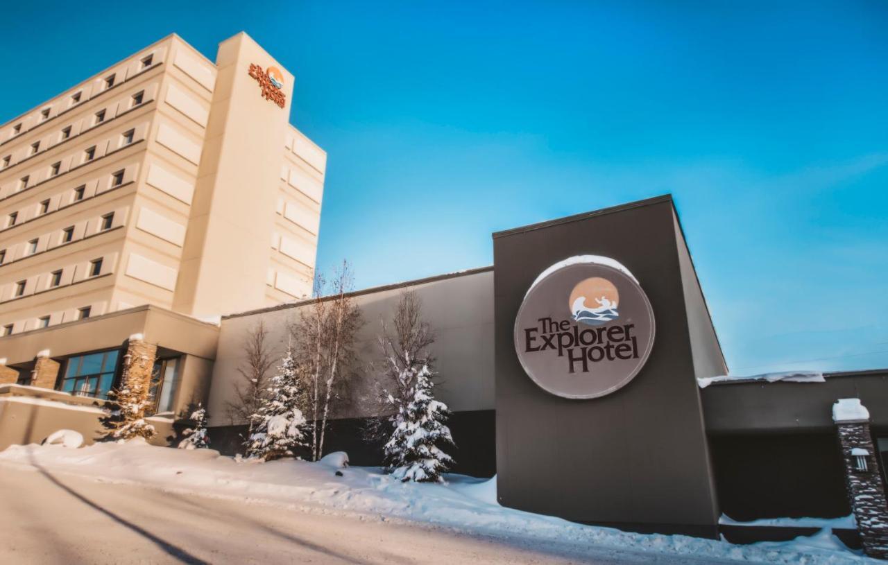 ילונייף The Explorer Hotel מראה חיצוני תמונה
